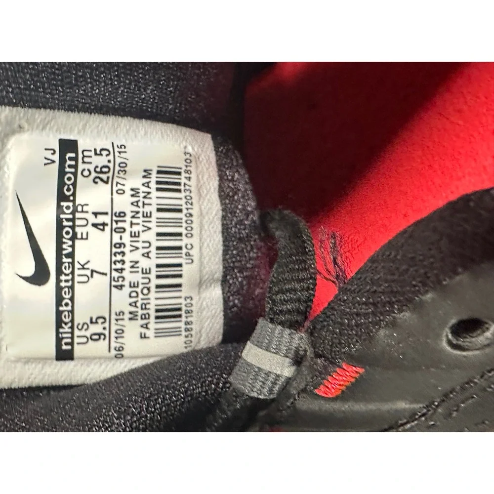 Nike Shox Junior Black Metallic Silver Red Running Shoes 454339-016 Womens 9.5